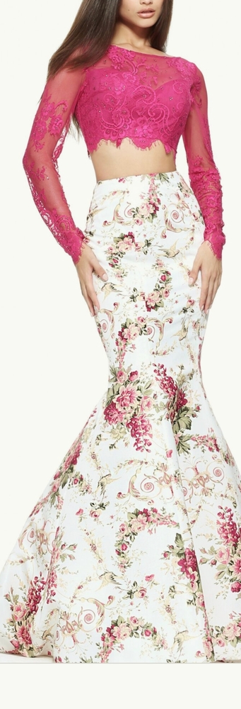 Sherri Hill 2 piece mermaid plum ivory size 2